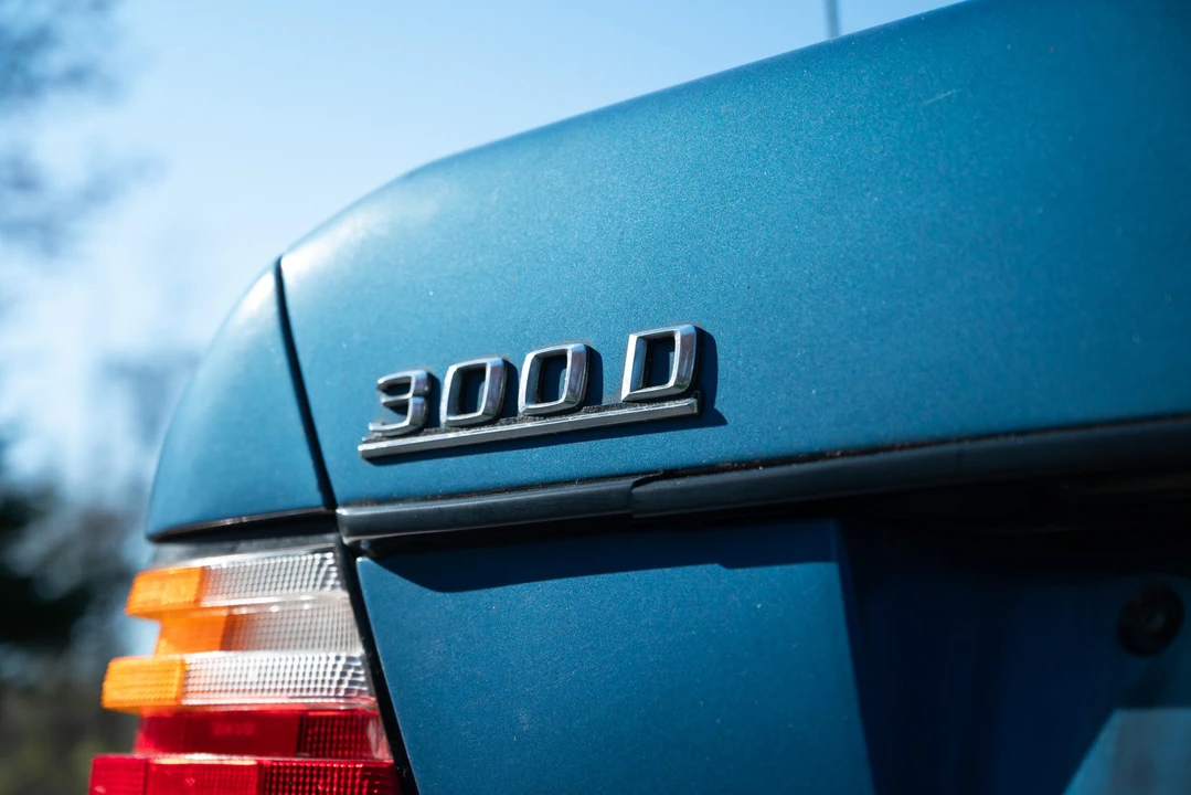 1992 Mercedes-Benz W124 E-Class - Image 25 of 31