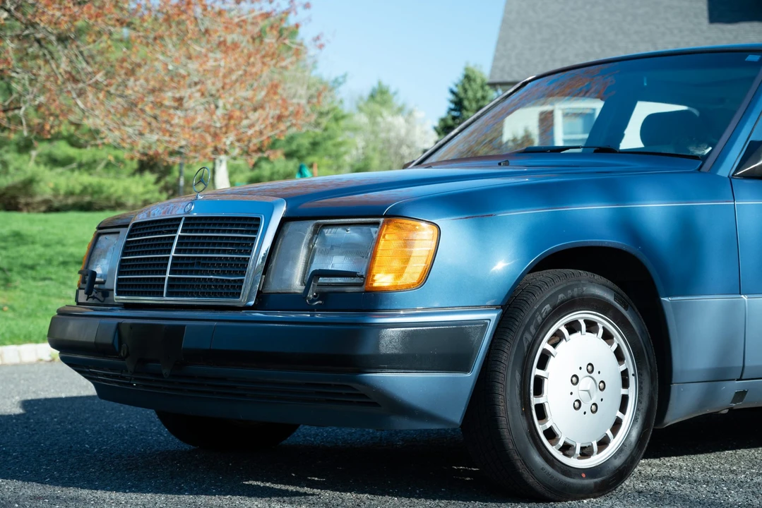 1992 Mercedes-Benz W124 E-Class - Image 14 of 31