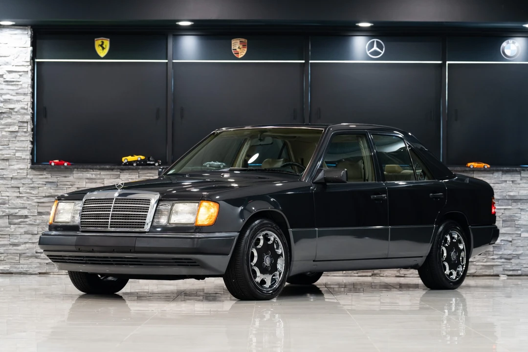 1992 Mercedes-Benz W124 E-Class - Image 10 of 31