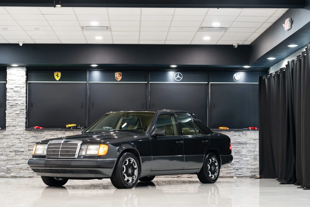 1992 Mercedes-Benz W124 E-Class - Image 7 of 31