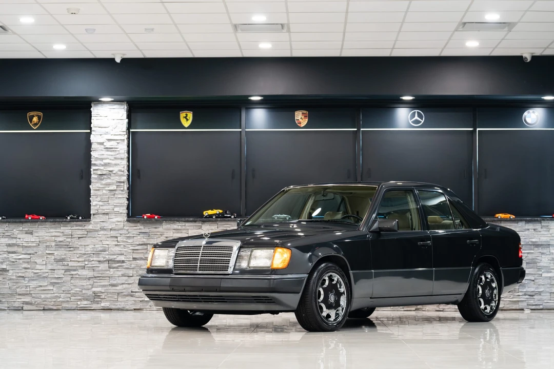 1992 Mercedes-Benz W124 E-Class - Image 8 of 31