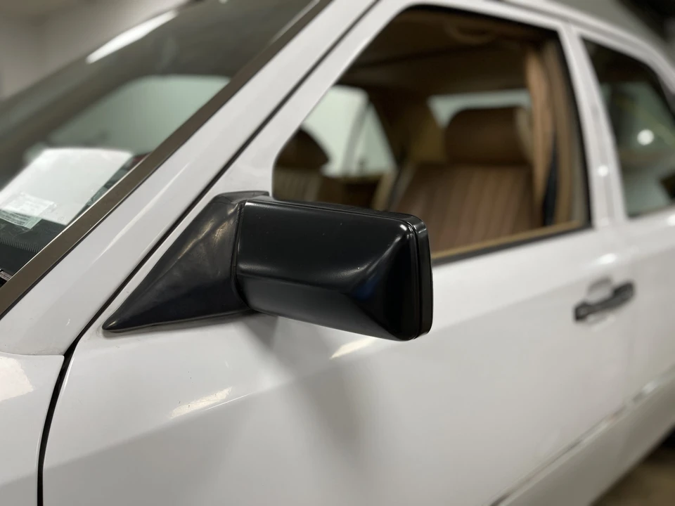 1992 Mercedes-Benz W124 E-Class - Image 13 of 31
