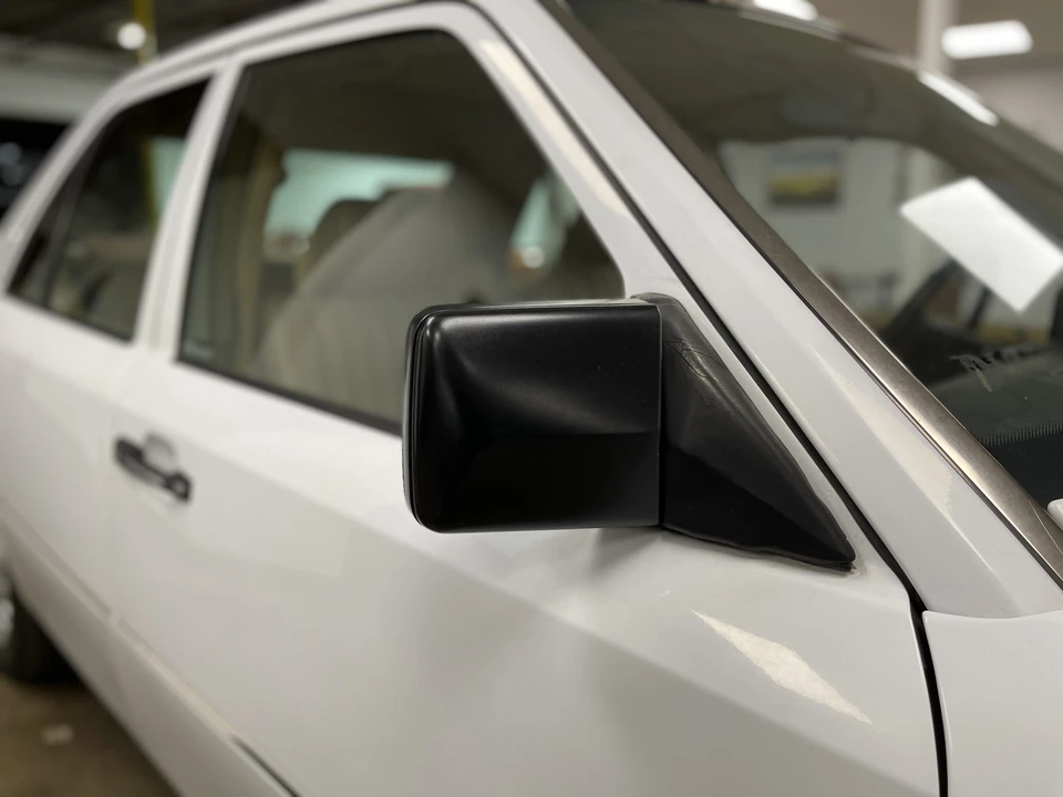 1992 Mercedes-Benz W124 E-Class - Image 17 of 31