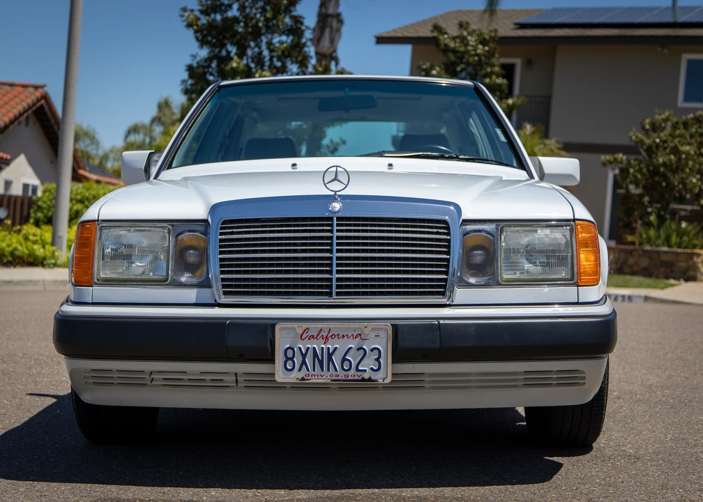 1992 Mercedes-Benz W124 E-Class - Image 6 of 31