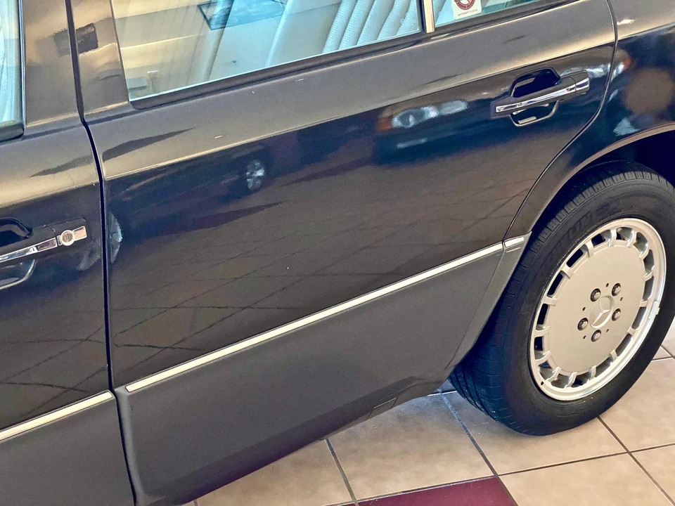 1992 Mercedes-Benz W124 E-Class - Image 14 of 31