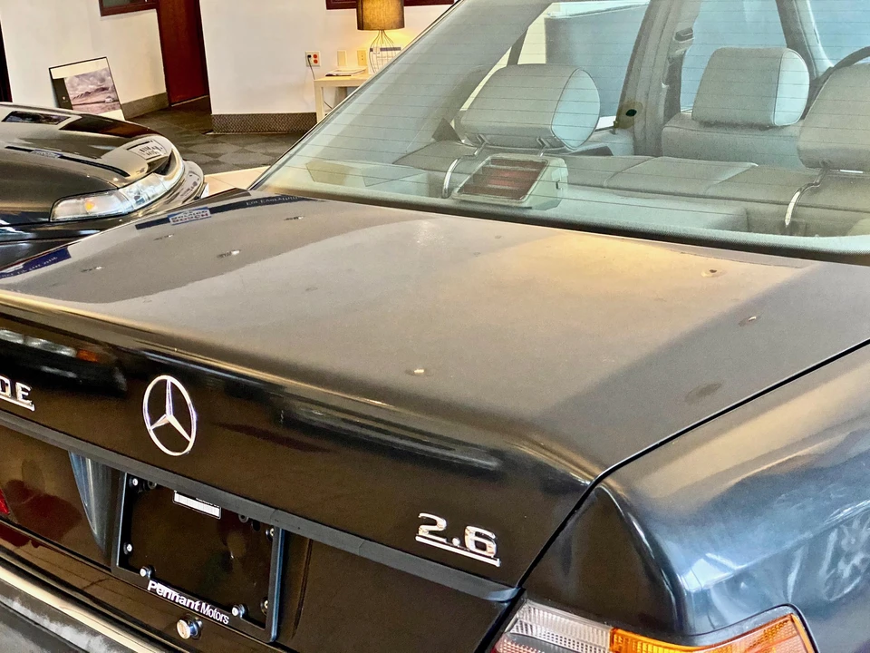1992 Mercedes-Benz W124 E-Class - Image 20 of 31