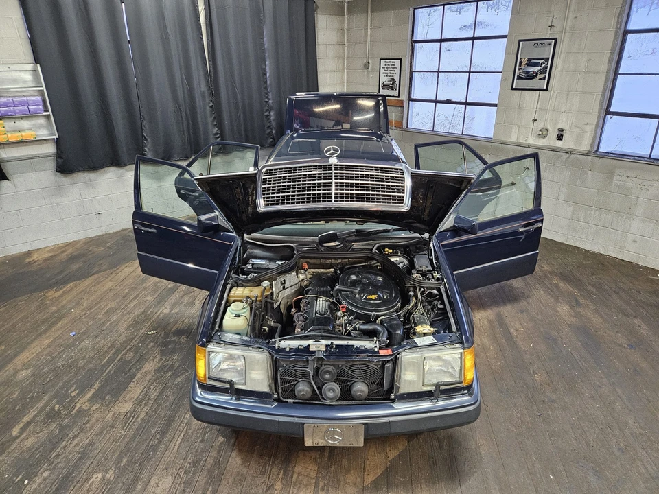 1992 Mercedes-Benz W124 E-Class - Image 29 of 31