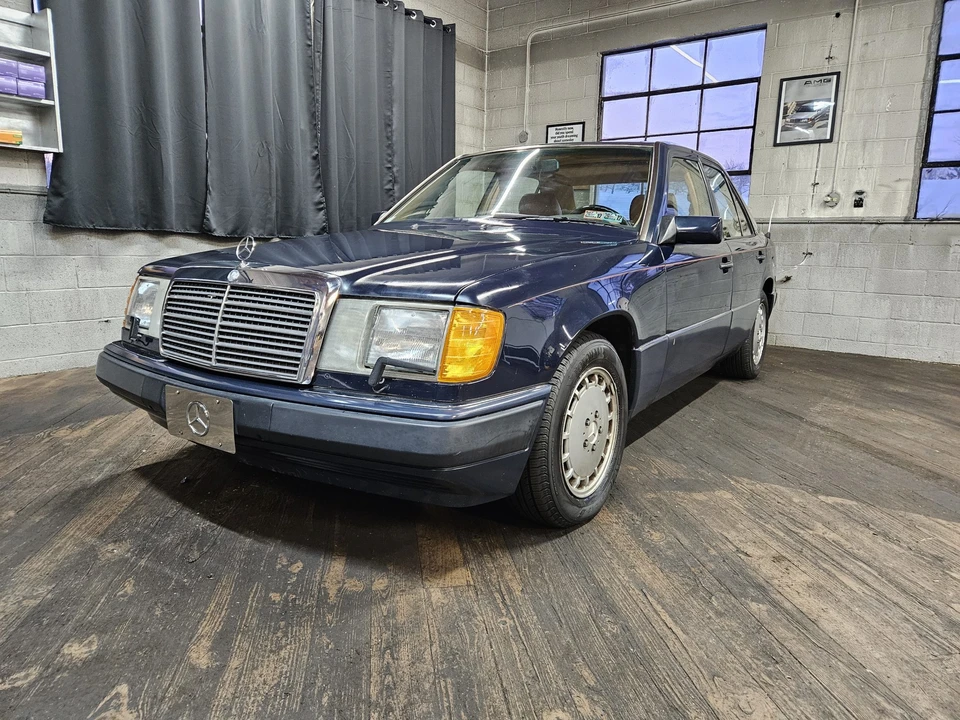 1992 Mercedes-Benz W124 E-Class - Image 5 of 31
