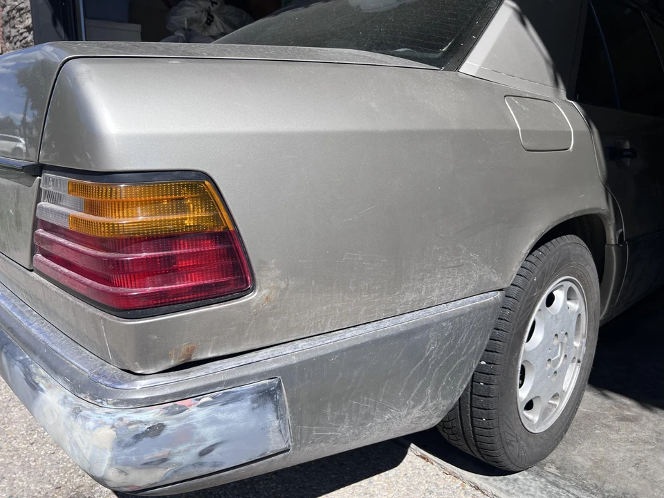 1992 Mercedes-Benz W124 E-Class - Image 28 of 31