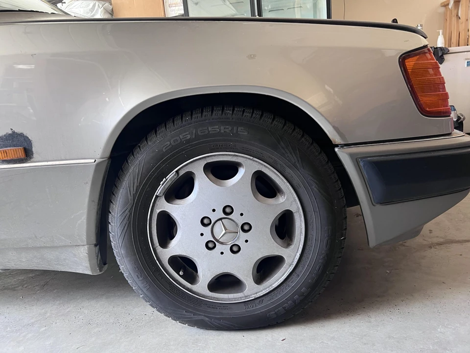 1992 Mercedes-Benz W124 E-Class - Image 22 of 31