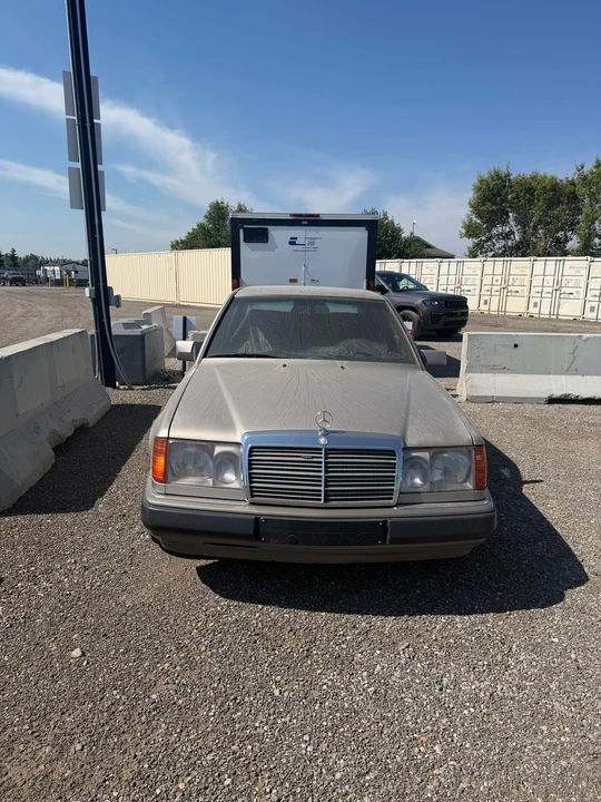 1992 Mercedes-Benz W124 E-Class - Image 3 of 31