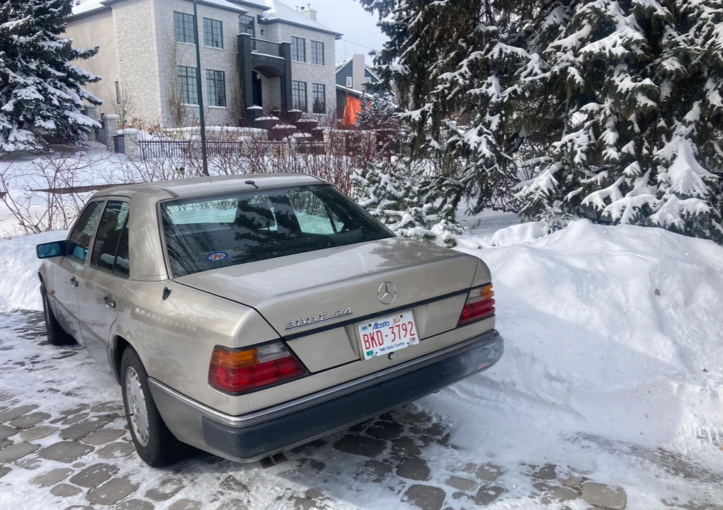 1992 Mercedes-Benz W124 E-Class - Image 14 of 31