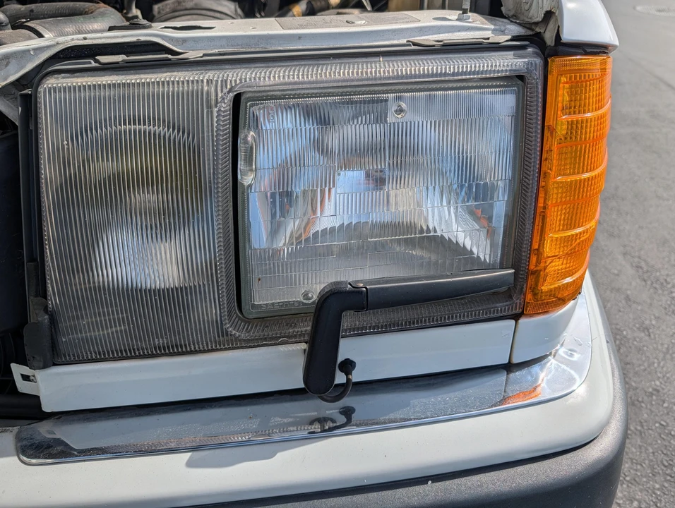 1992 Mercedes-Benz W124 E-Class - Image 12 of 31