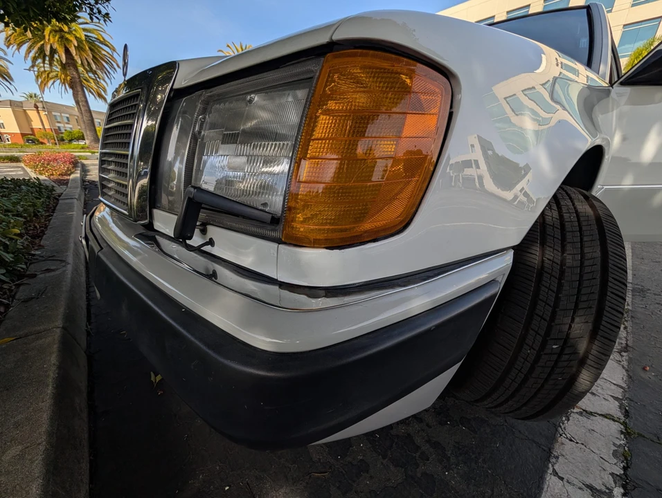 1992 Mercedes-Benz W124 E-Class - Image 13 of 31