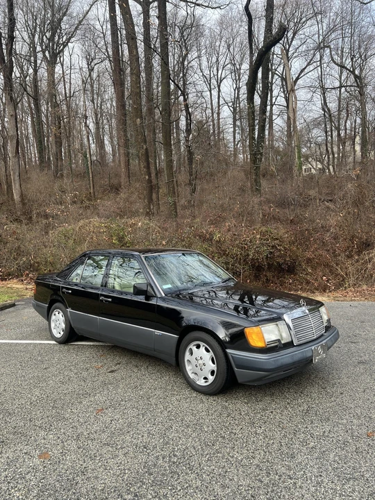 1992 Mercedes-Benz W124 E-Class - Image 4 of 31