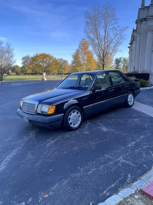 1992 Mercedes-Benz W124 E-Class - Image 15 of 31