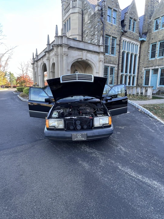 1992 Mercedes-Benz W124 E-Class - Image 30 of 31