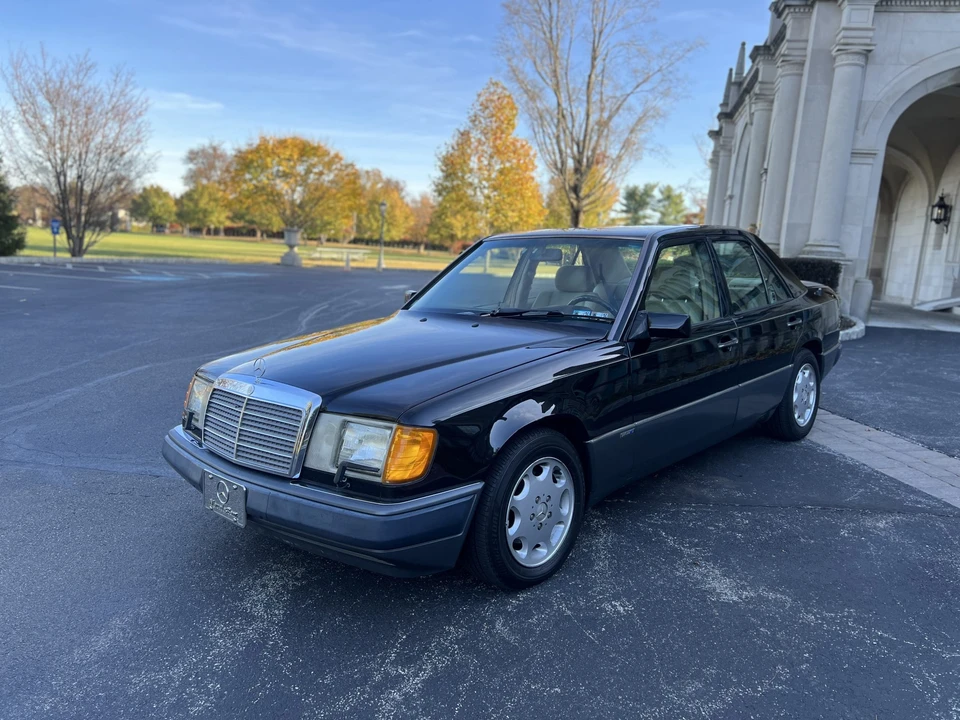 1992 Mercedes-Benz W124 E-Class - Image 14 of 31