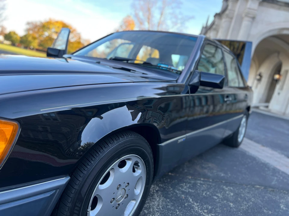 1992 Mercedes-Benz W124 E-Class - Image 20 of 31