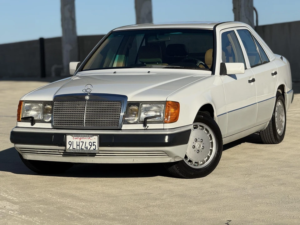 1992 Mercedes-Benz W124 E-Class - Image 7 of 31