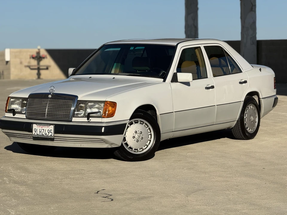 1992 Mercedes-Benz W124 E-Class - Image 4 of 31