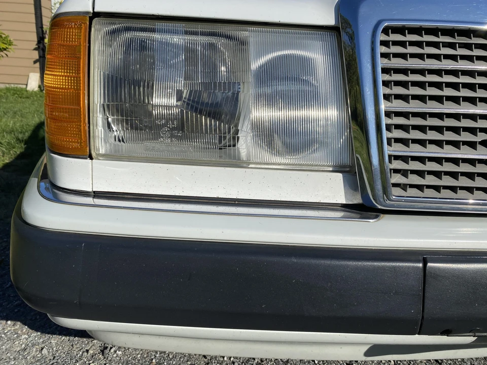 1992 Mercedes-Benz W124 E-Class - Image 24 of 31