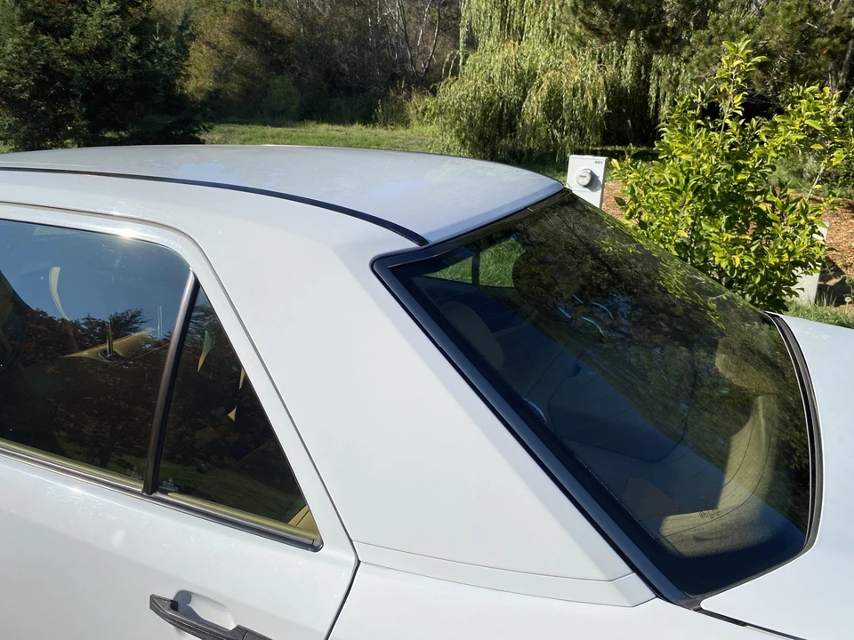 1992 Mercedes-Benz W124 E-Class - Image 28 of 31