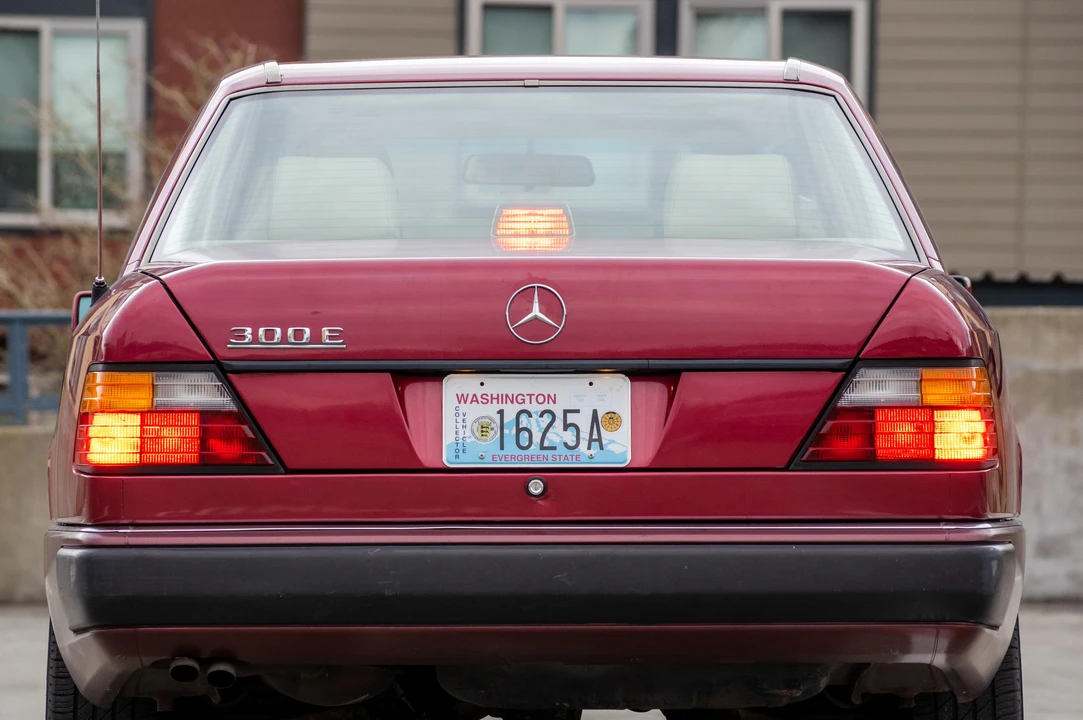 1992 Mercedes-Benz W124 E-Class - Image 31 of 31