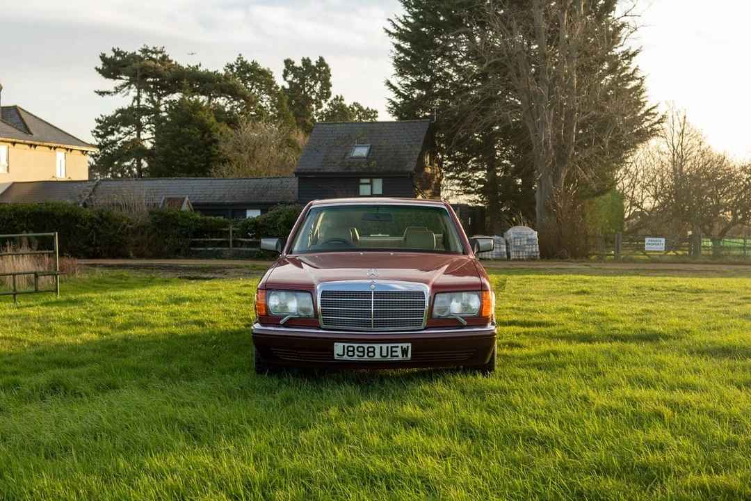 1992 Mercedes-Benz W126 S-Class Sedan - Image 4 of 30