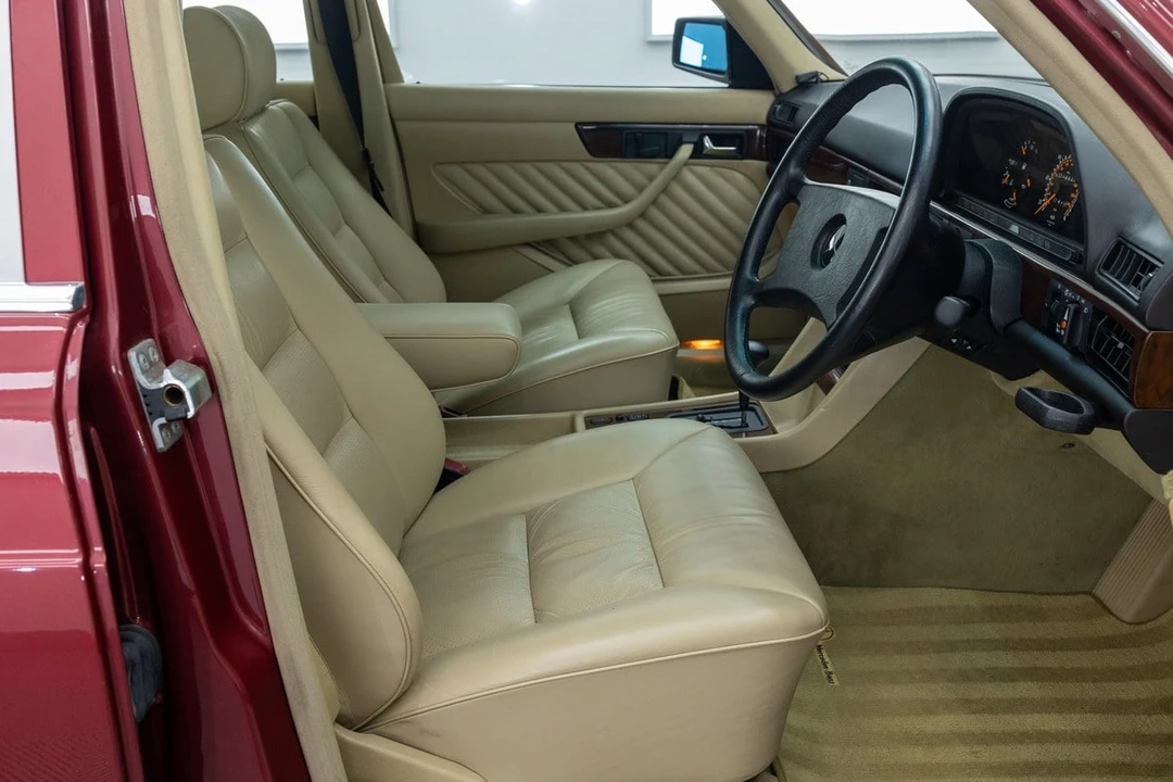 1992 Mercedes-Benz W126 S-Class Sedan - Image 19 of 30