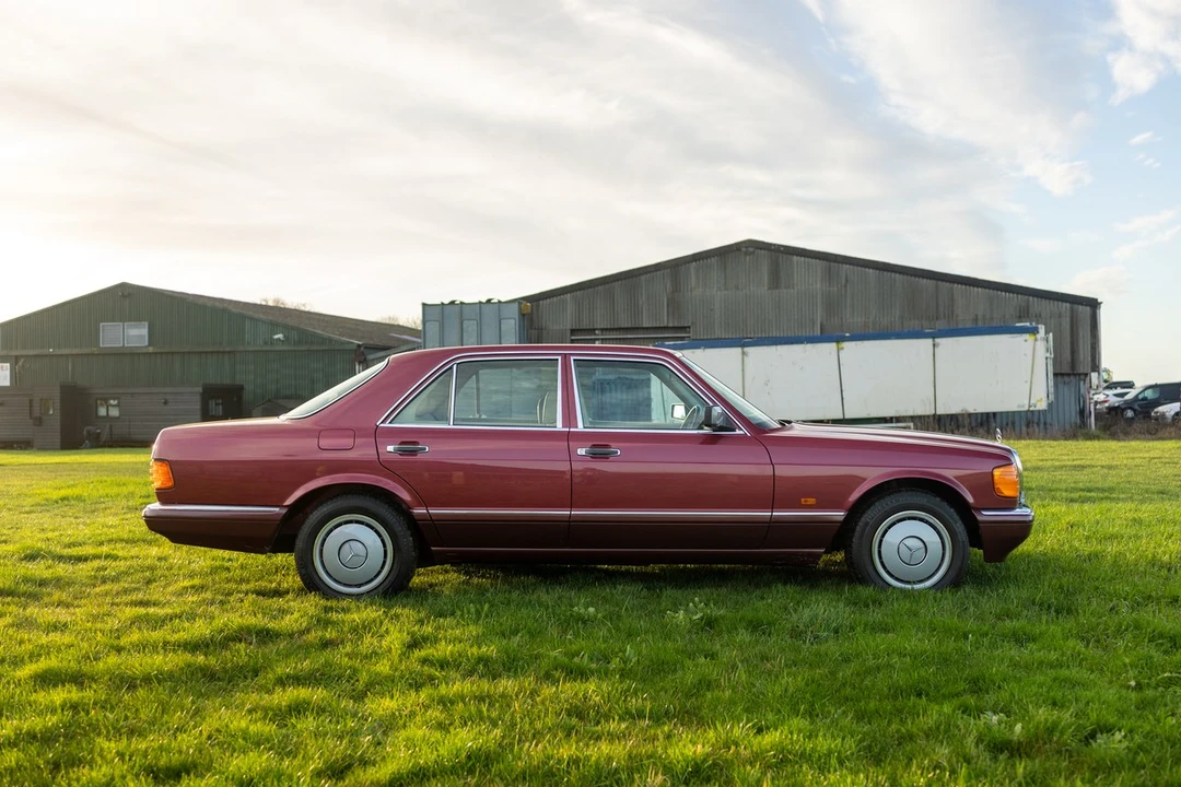 1992 Mercedes-Benz W126 S-Class Sedan - Image 10 of 30