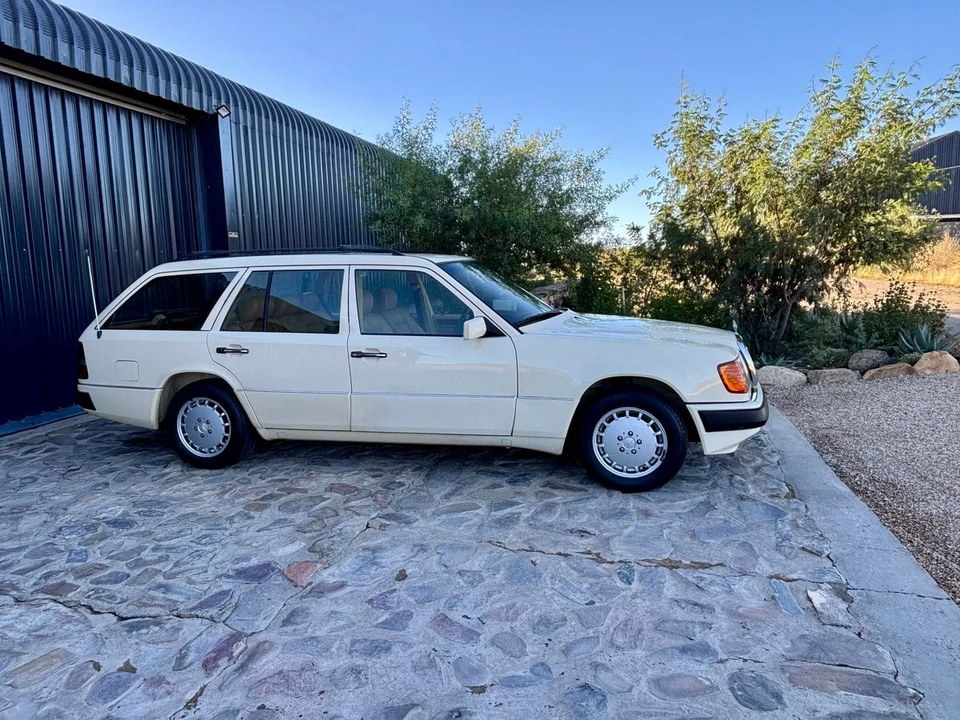 1992 Mercedes-Benz W120 & W121 - Image 6 of 31