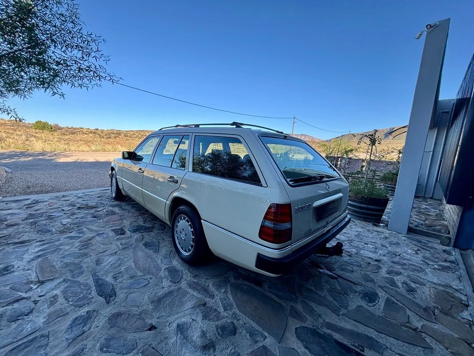 1992 Mercedes-Benz W120 & W121 - Image 16 of 31