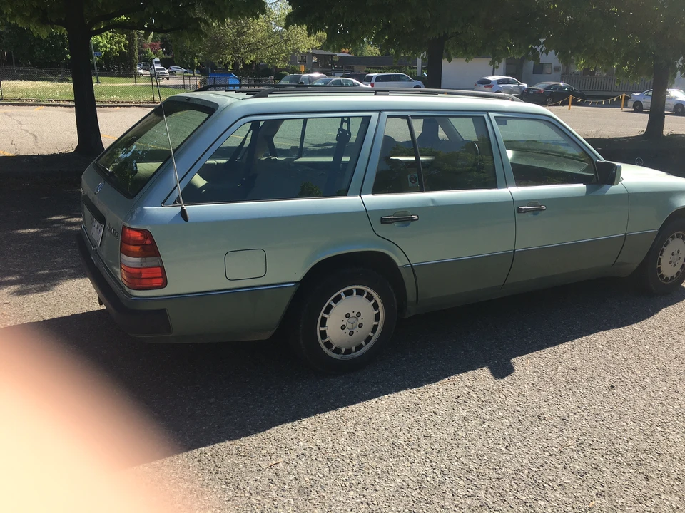 1992 Mercedes-Benz W124 E-Class - Image 8 of 31