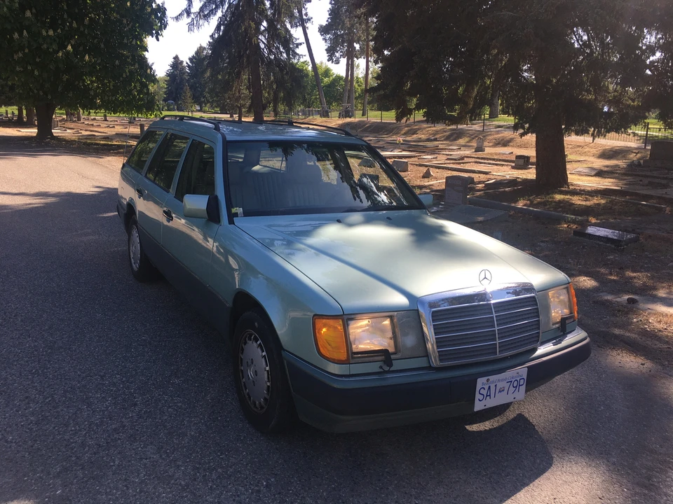 1992 Mercedes-Benz W124 E-Class - Image 19 of 31