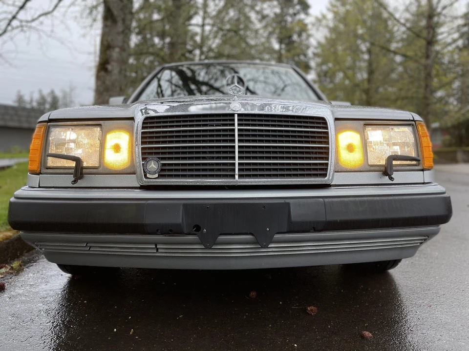 1992 Mercedes-Benz W124 E-Class - Image 28 of 31