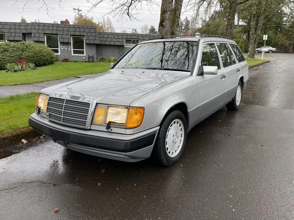 1992 Mercedes-Benz W124 E-Class - Image 26 of 31