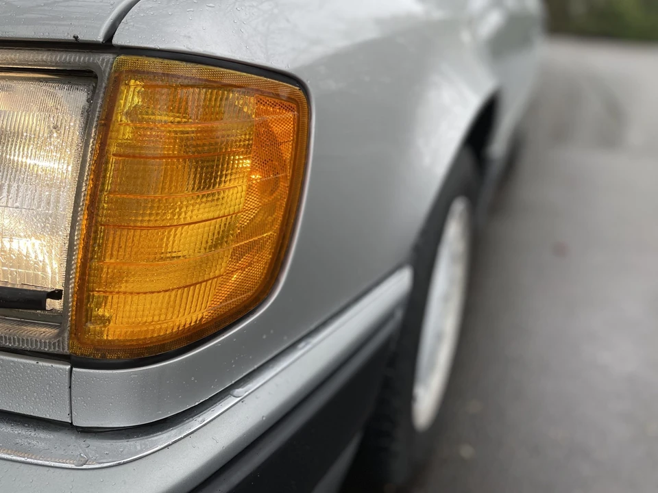 1992 Mercedes-Benz W124 E-Class - Image 30 of 31