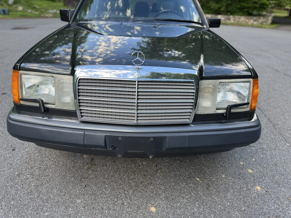 1992 Mercedes-Benz W124 E-Class - Image 20 of 31