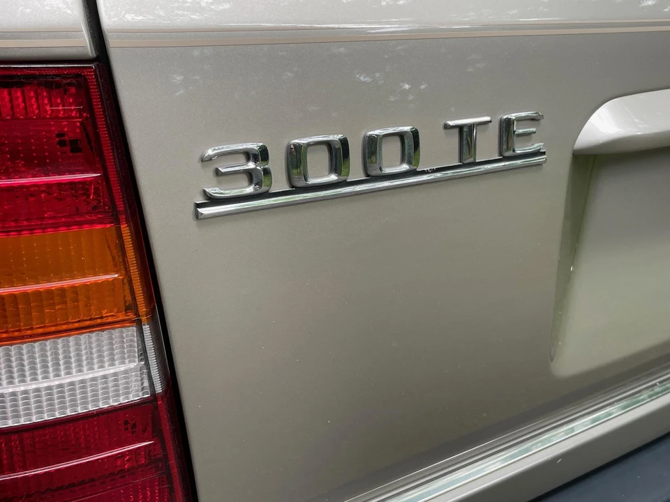 1992 Mercedes-Benz W124 E-Class - Image 29 of 31