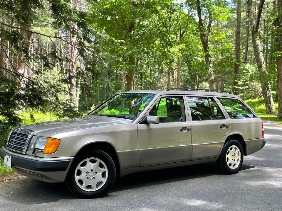 1992 Mercedes-Benz W124 E-Class - Image 15 of 31