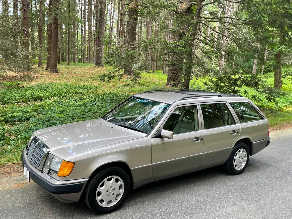 1992 Mercedes-Benz W124 E-Class - Image 16 of 31