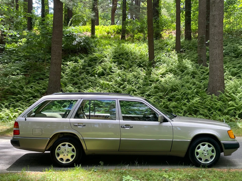 1992 Mercedes-Benz W124 E-Class - Image 5 of 31