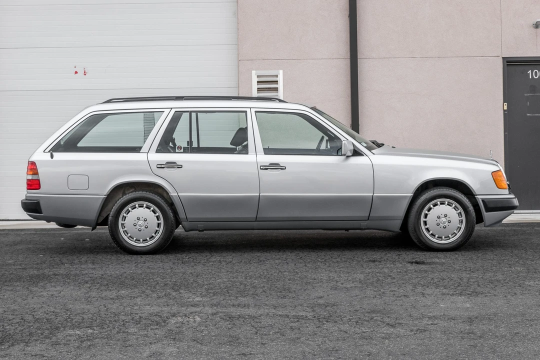 1992 Mercedes-Benz W124 E-Class - Image 7 of 31