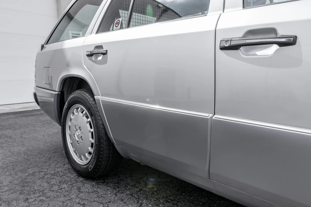 1992 Mercedes-Benz W124 E-Class - Image 21 of 31