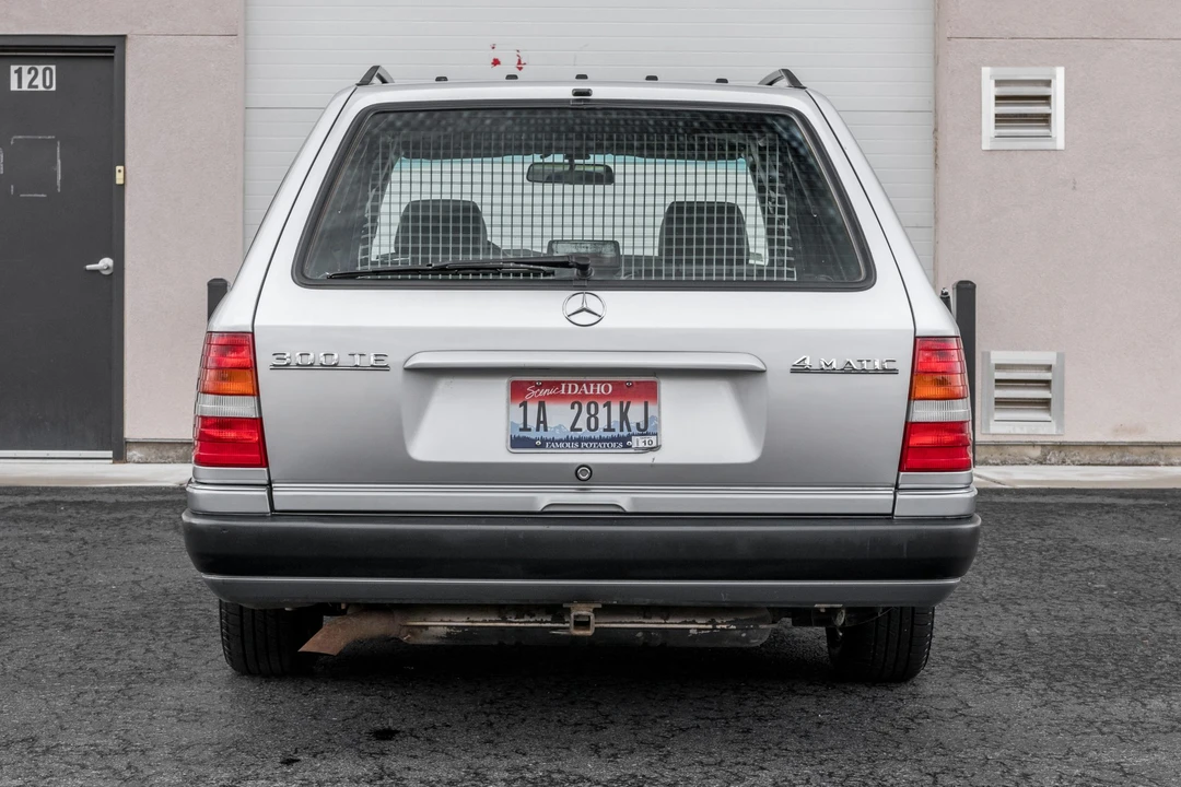 1992 Mercedes-Benz W124 E-Class - Image 5 of 31