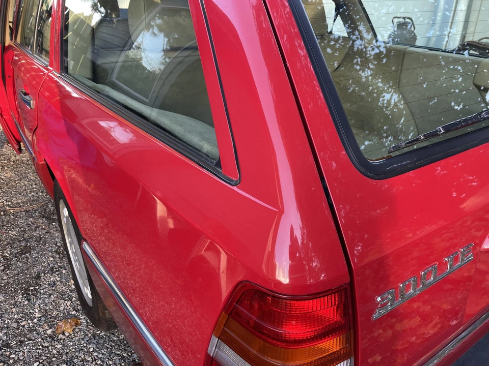 1992 Mercedes-Benz W124 E-Class - Image 18 of 31