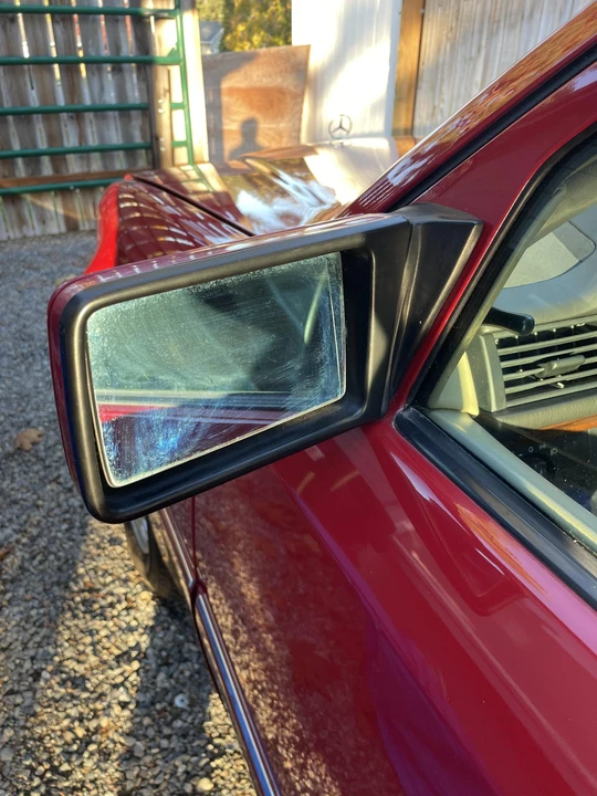1992 Mercedes-Benz W124 E-Class - Image 25 of 31
