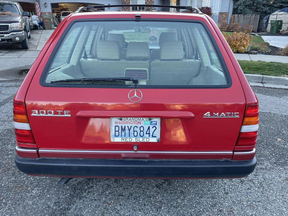 1992 Mercedes-Benz W124 E-Class - Image 11 of 31