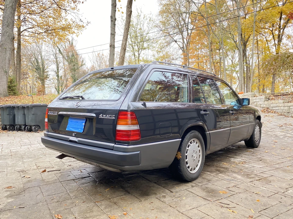 1992 Mercedes-Benz W124 E-Class - Image 18 of 31